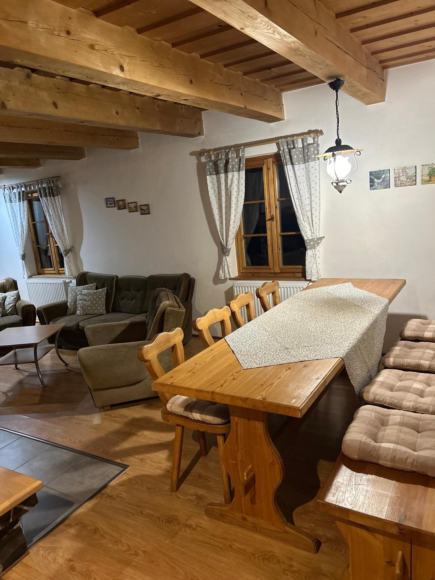 Domcek V Strani Villa Mýto pod Ďumbierom Exteriör bild